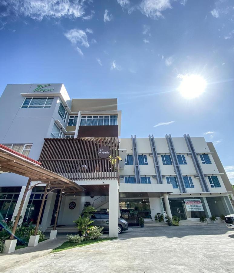 Jrp Vanyard Resort Hotel Kalibo Esterno foto